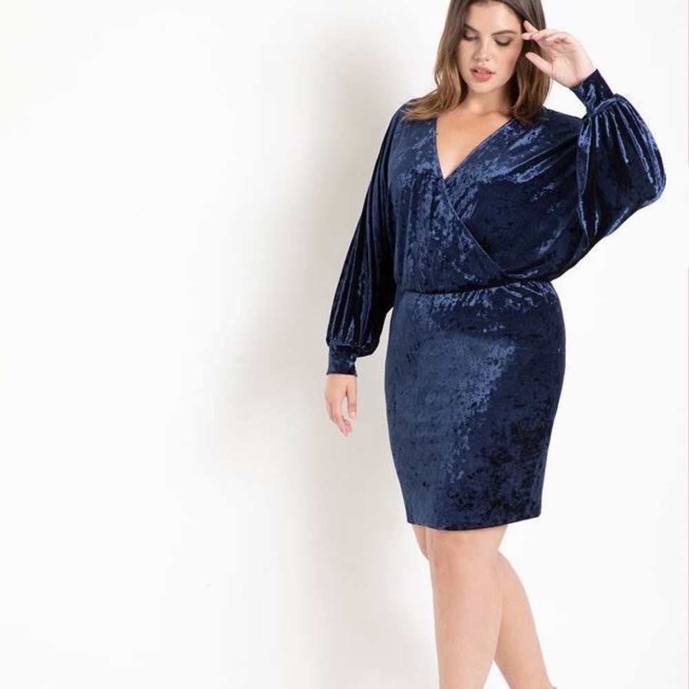 Blue velvet dress never worn